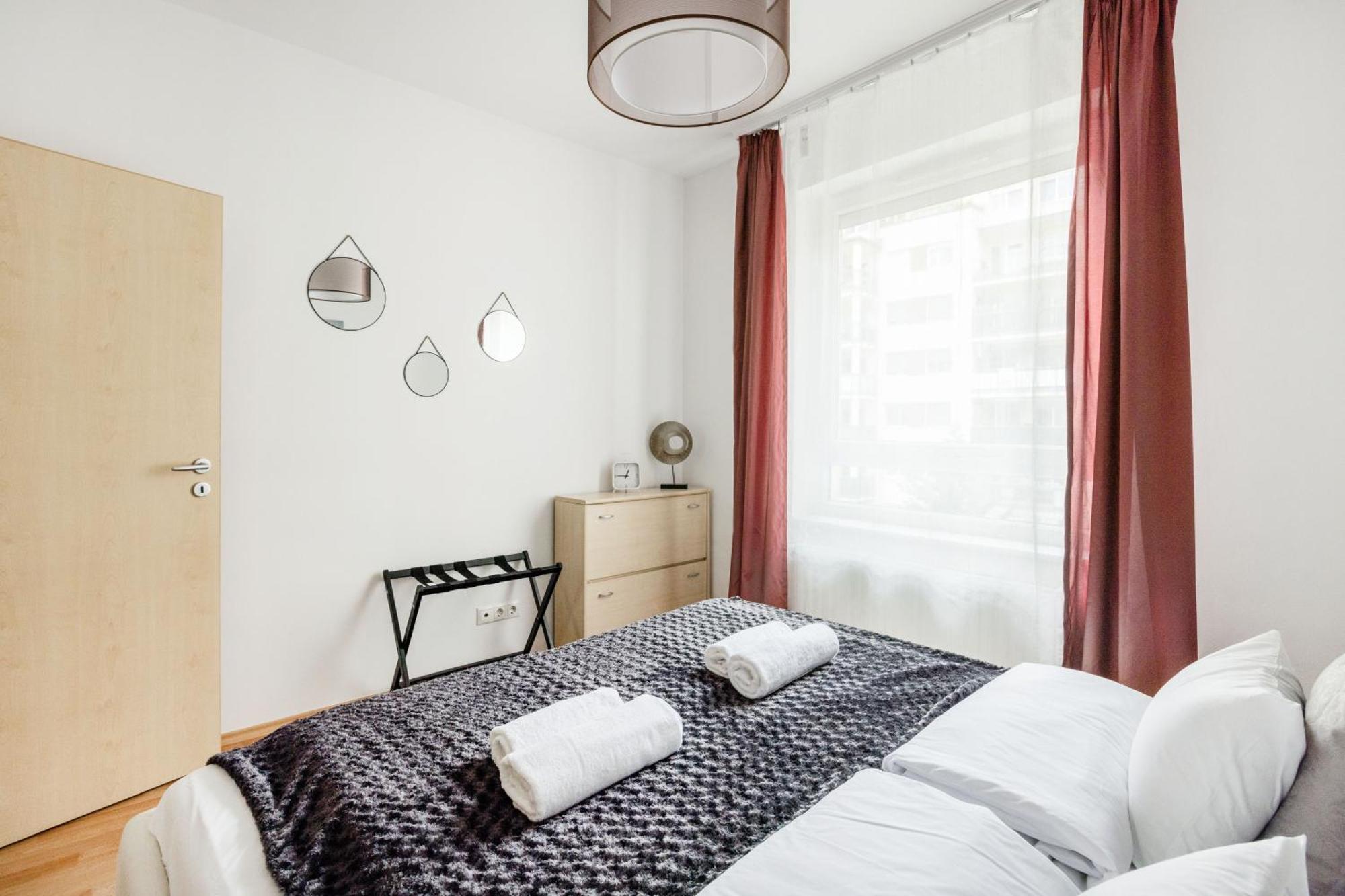 Modern Two-Bedroom Apartment With Free Parking بودابست المظهر الخارجي الصورة