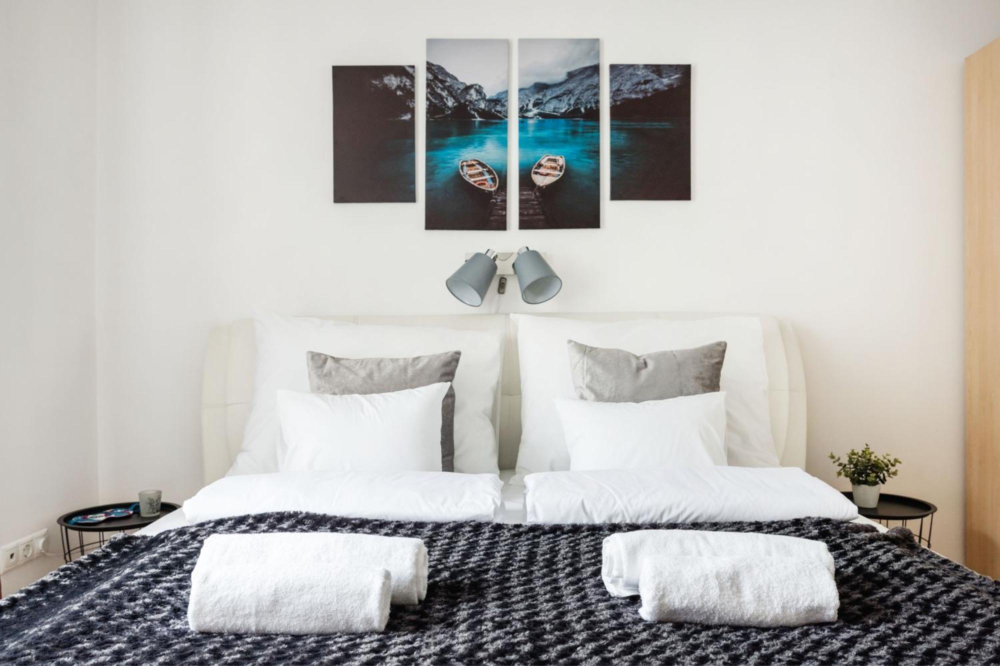 Modern Two-Bedroom Apartment With Free Parking بودابست المظهر الخارجي الصورة
